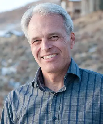 Portrait of Dave Shields, REALTOR®